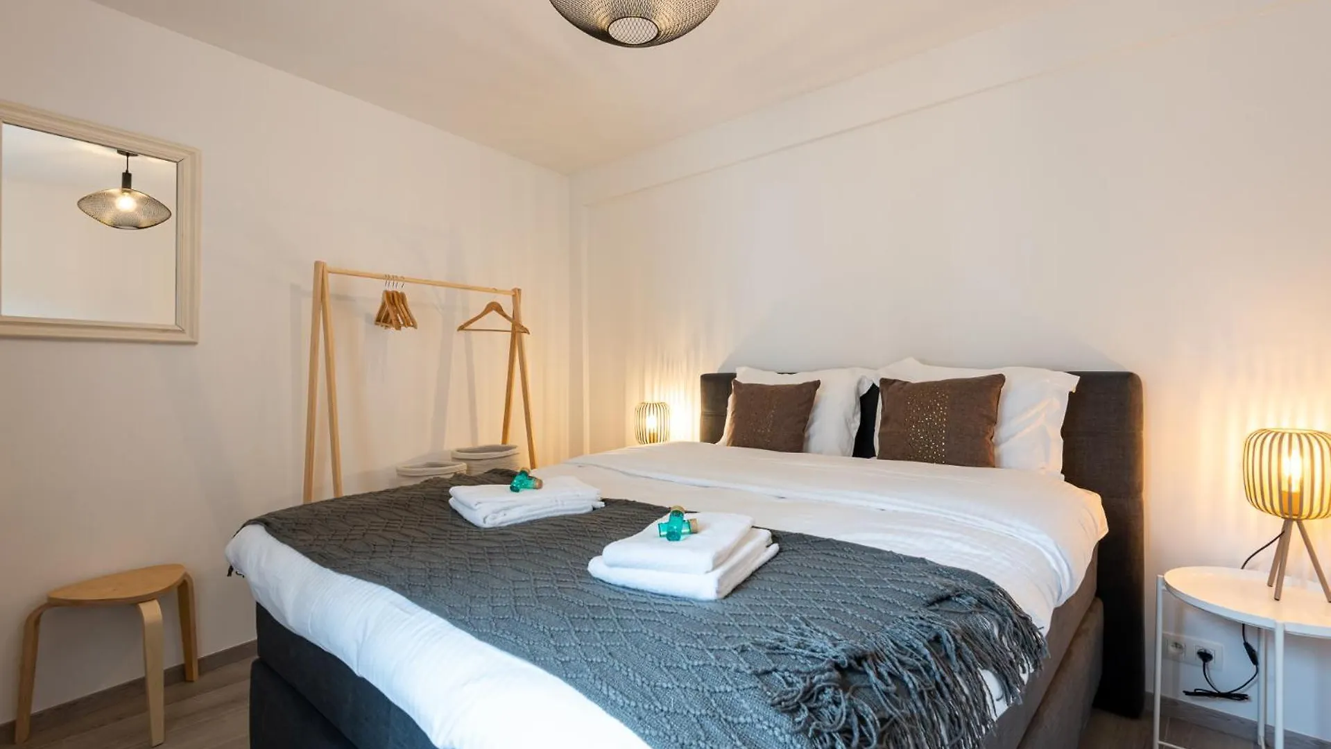 Appartement Spacious Penthouse For 8 People In The City Centre Oostende